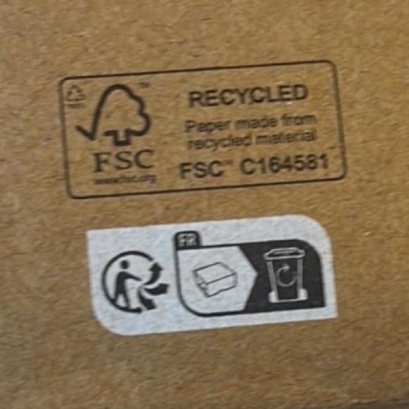 RESERVED Moncler Parfums Quilted Metallic Silver Clutch Pouch Beauty Travel NWT - Picture 11 of 11